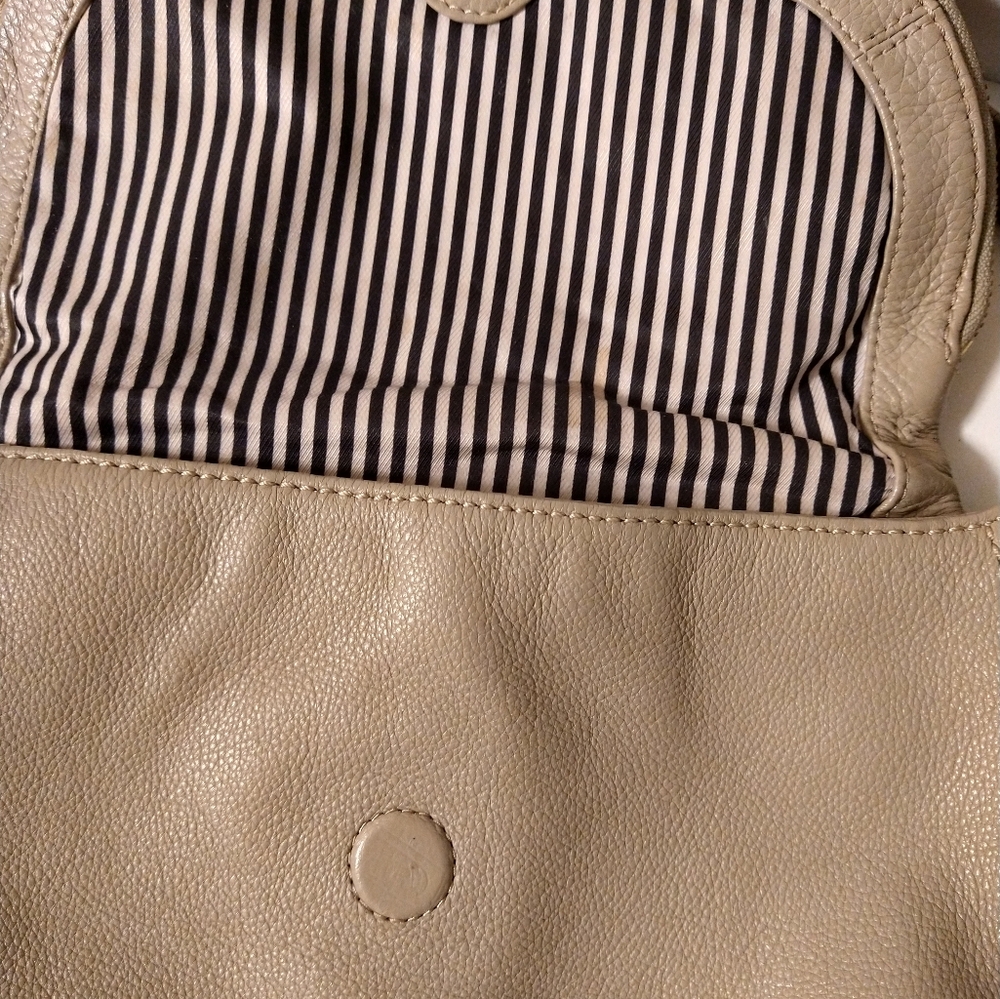 Kate Spade Bag - Picture 3 of 6